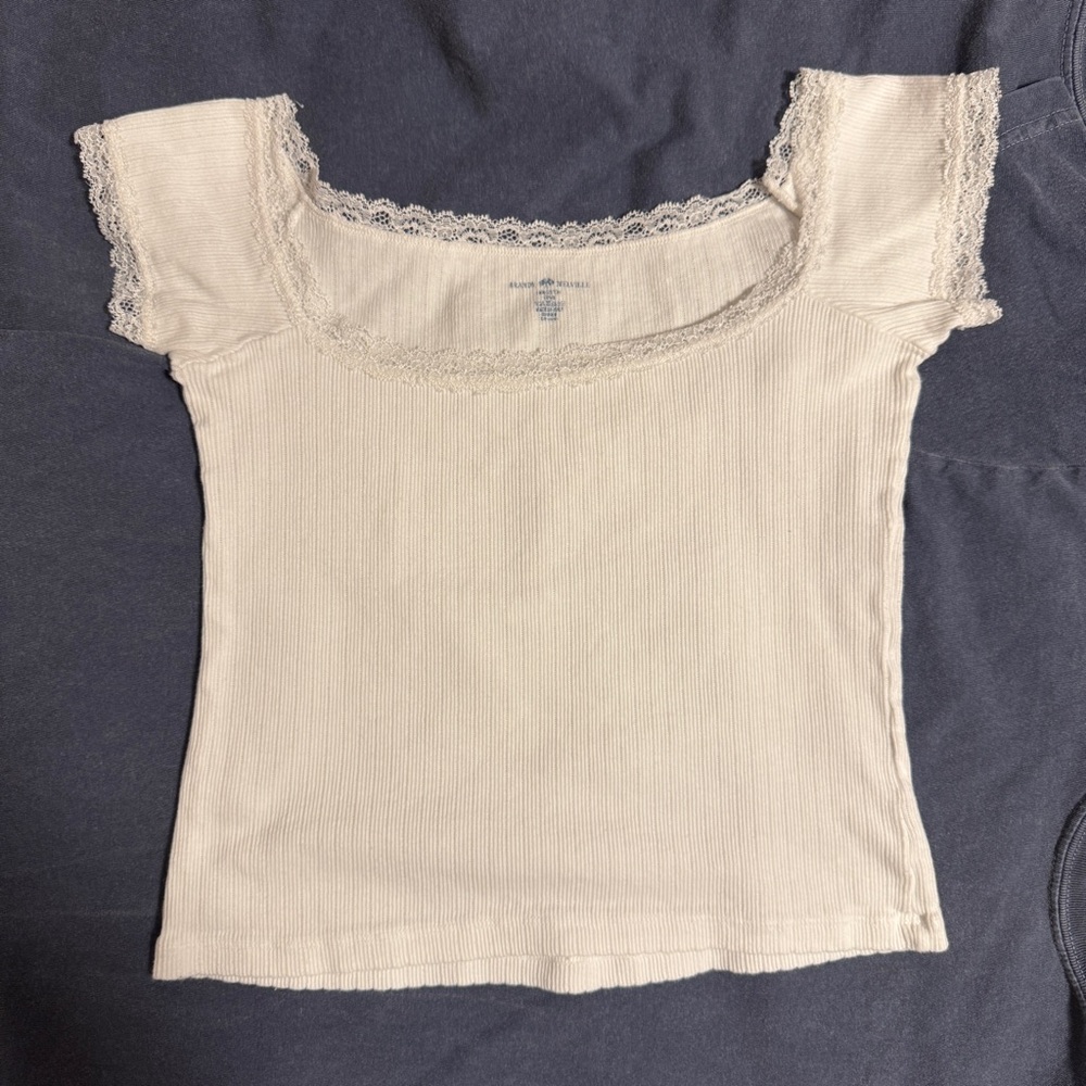 brandy melville lace off the shoulder top